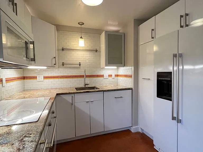 625 Pearl St #1 — Photo 8