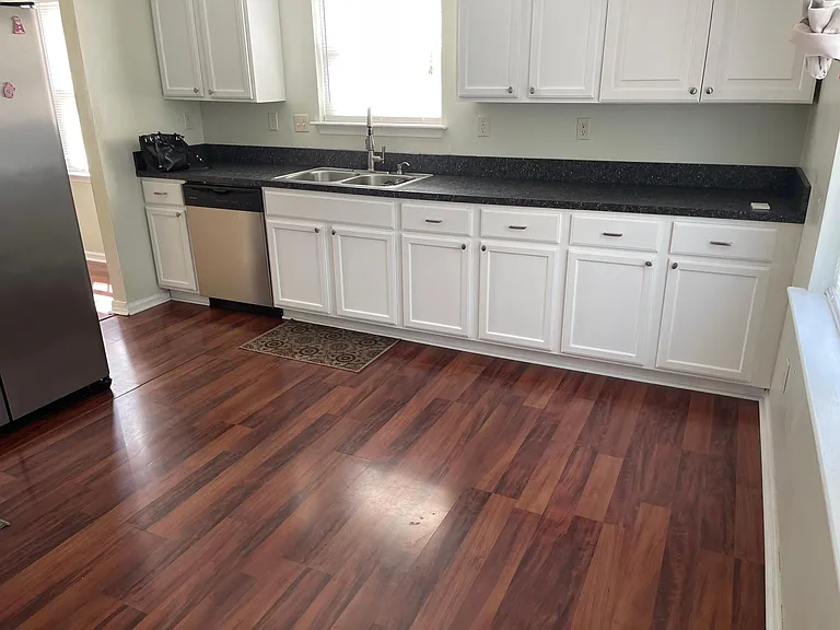 1517 Eagleton Ln — Photo 8