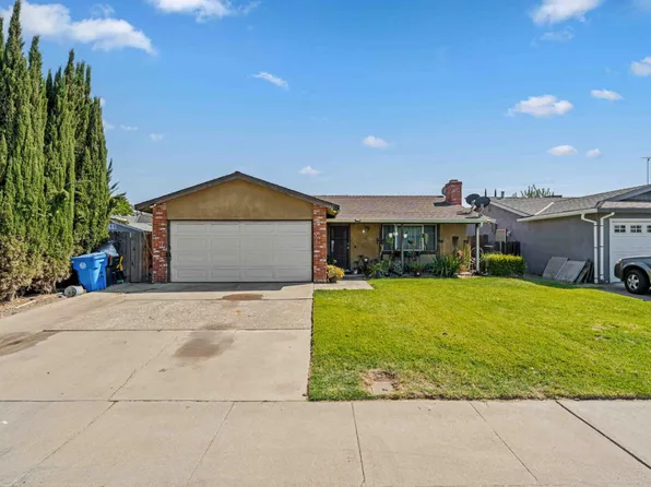 1122 Sapphire Way, Manteca, CA 95336