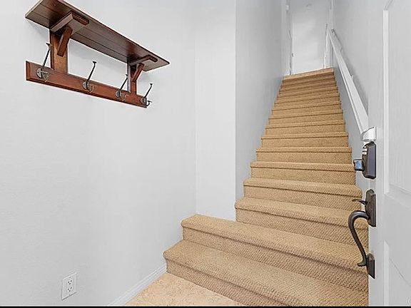 Picture does not reflect new carpets, which were installed 3/1/25.