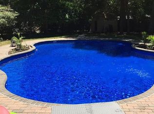 216 Pine Rd, Coram, NY 11727