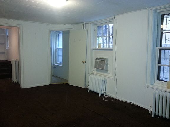 4th image of 301 S Fawn St #1R