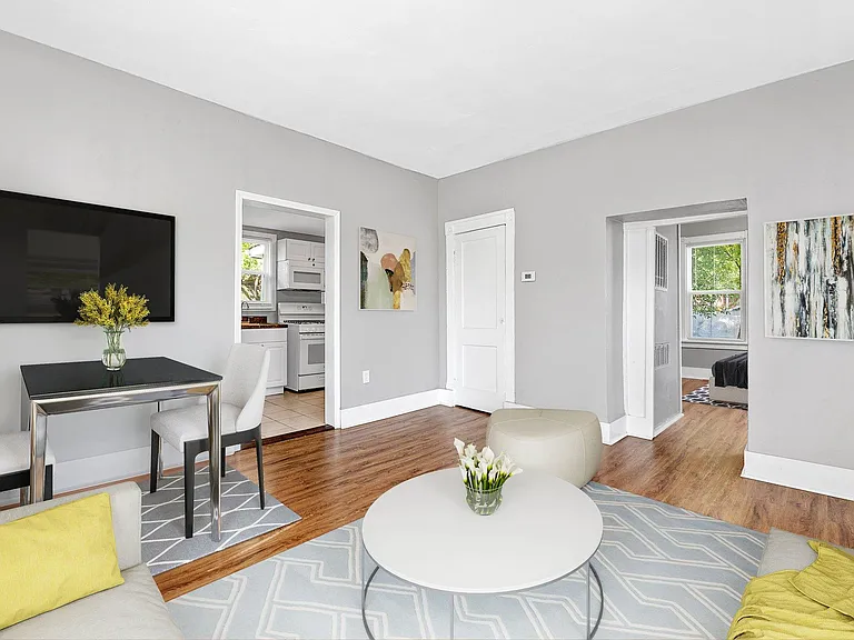 2345 Gaebler Ave — Photo 4