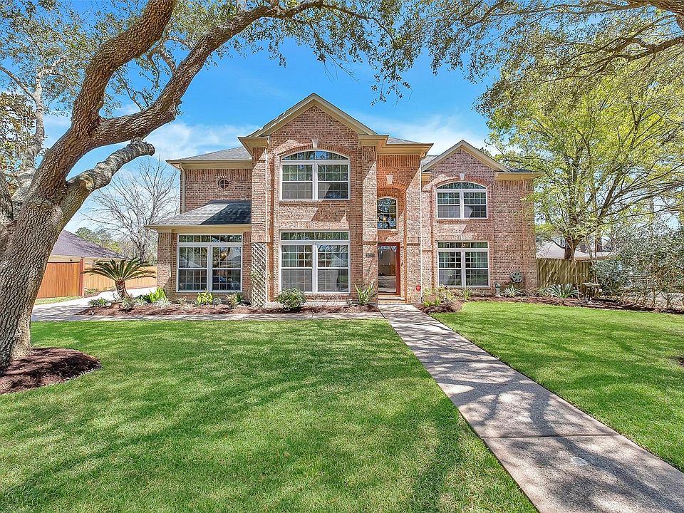 1st image of 1209 Silverleaf Dr