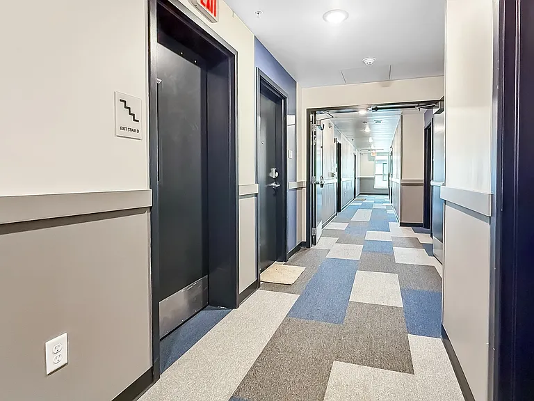 Plymouth Avenue Apartments — Photo 20