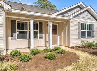 575 McNeill Rd, Southern Pines, NC 28387