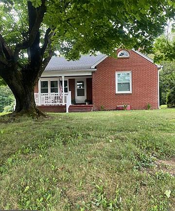 3rd image of 973 Frederick Pike