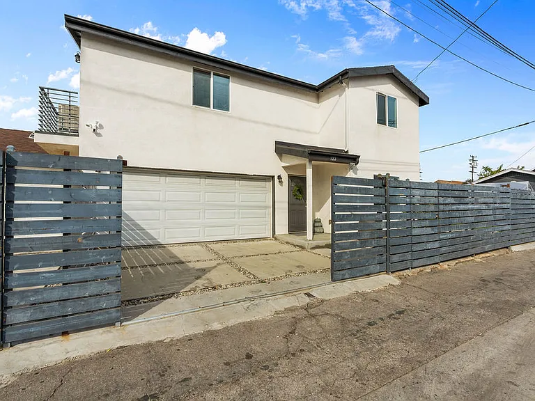 122 N Rowan Ave — Photo 29