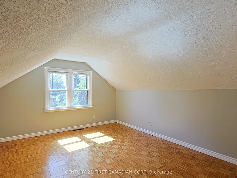 1218 Hamilton Rd — Photo 22