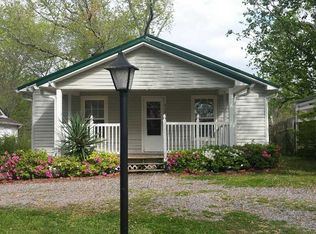 419 Crest Dr SW, Cleveland, TN 37311