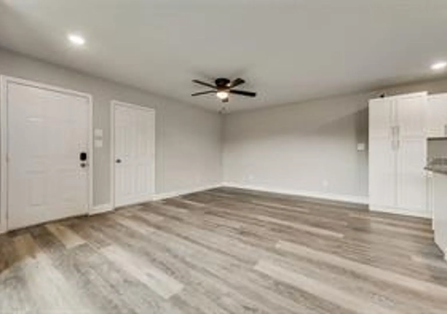 Beautiful Duplex — Photo 3