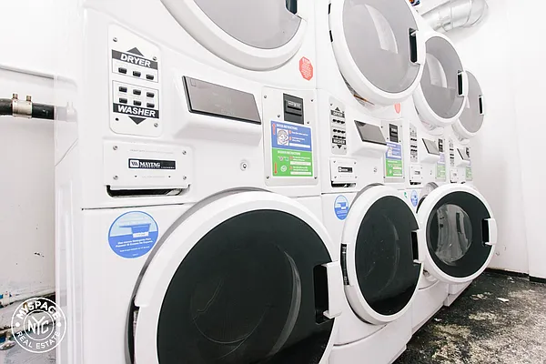 Rented by MySpaceNYC | media 31