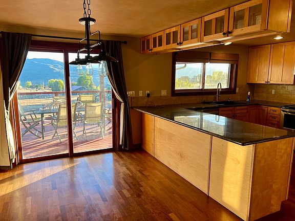 5th image of 260 Alto Ln