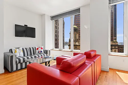 15 William St #15D Photo 1