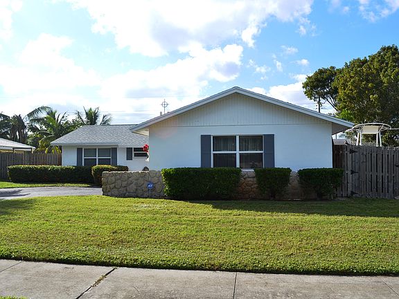2nd image of 731 Tradewind Dr