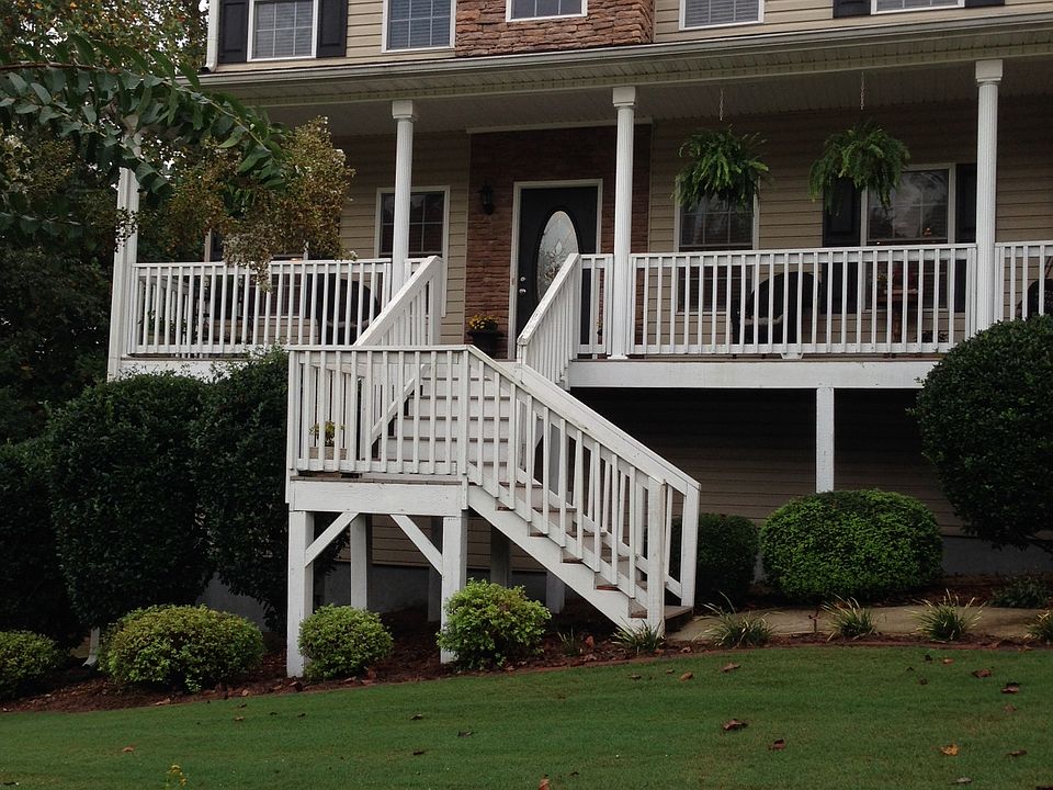 Yard of the month winner!