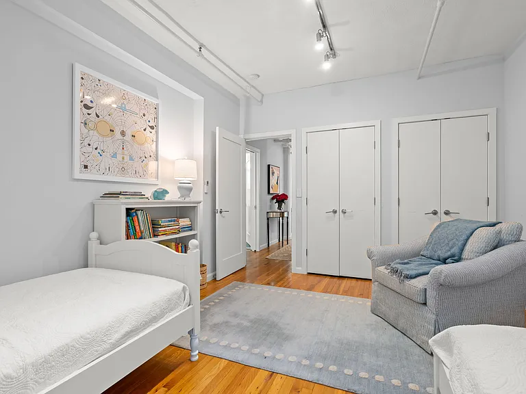 34 Plympton St #1 — Photo 20