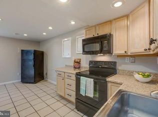 3808 Stonebridge Rd #B, Alexandria, VA 22306