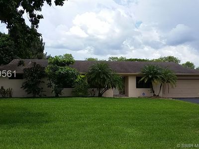5910 SW 195th Ter, Southwest Ranches, FL, 33332
