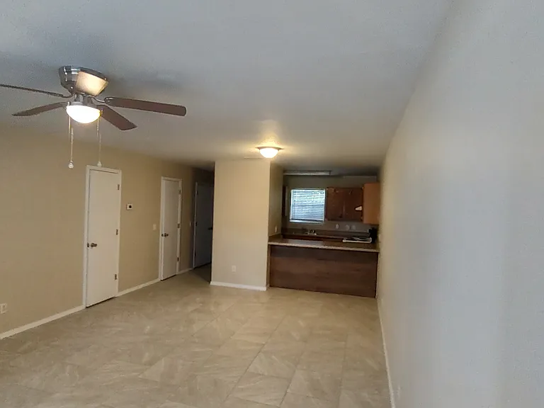 19 W Rainsong St — Photo 3