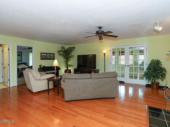 4th image of 150 Juniper Creek Blvd