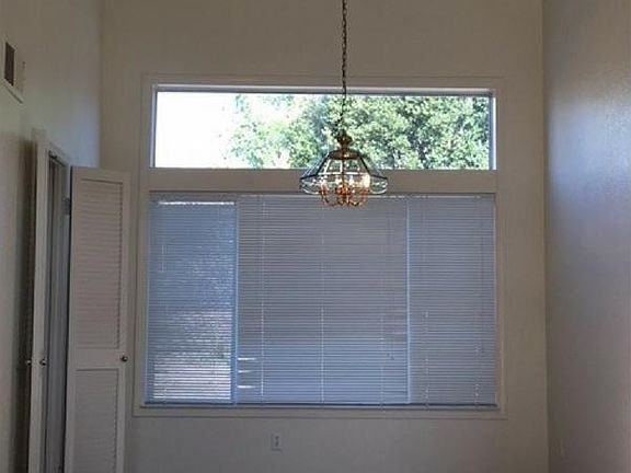 5th image of 625 Menay Dr