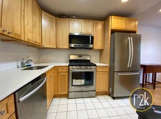 3011 31st Ave APT 2R, Astoria, NY 11106