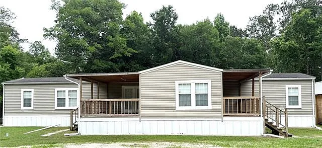 29256 Sticker Bay Rd — Photo 1