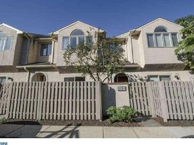 210 Conestoga Rd, Wayne, PA, 19087