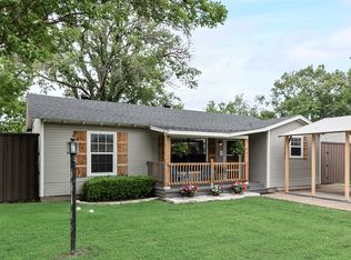 101 Westway Dr, Terrell, TX 75160