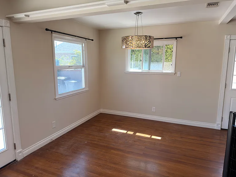 5105 Sepulveda Blvd — Photo 6