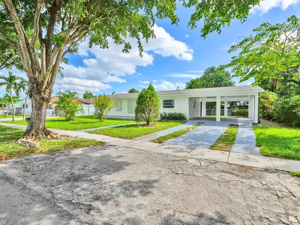 1270 W 64th Ter, Hialeah, FL 33012