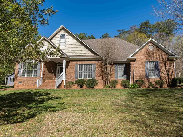 242 Cumberland Dr, Moore, SC 29369