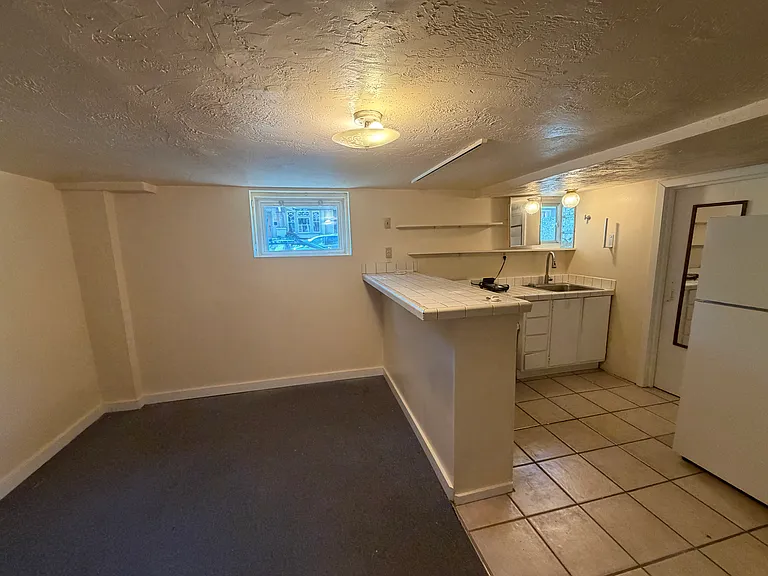 3705 SE Market St #A — Photo 2