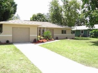 104 NE 12th Ct, Cape Coral, FL 33909