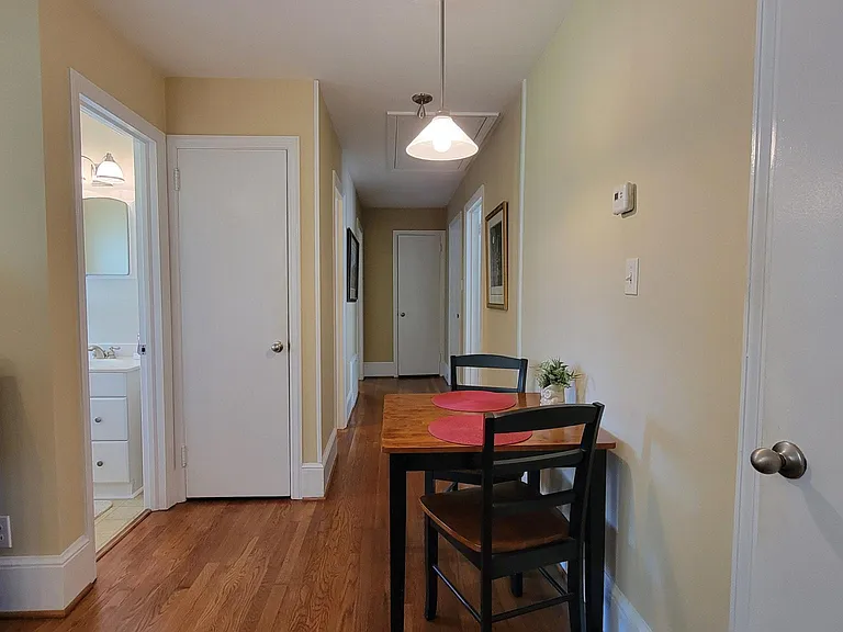 218 Wilmot Dr — Photo 15