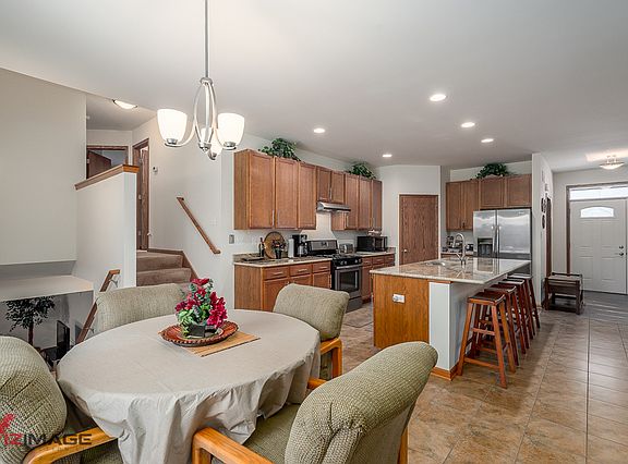 5th image of 2861 Cole Ln