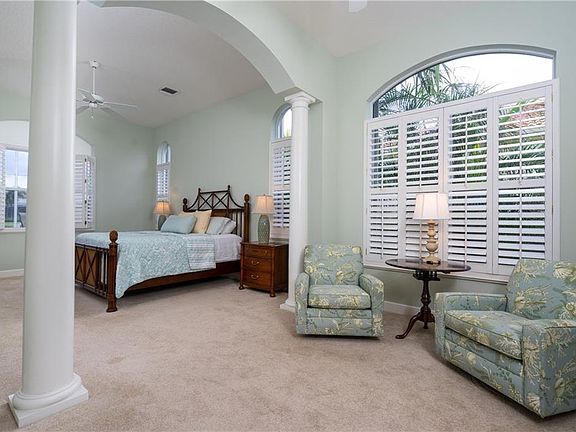 5th image of 1214 W Island Club Sq
