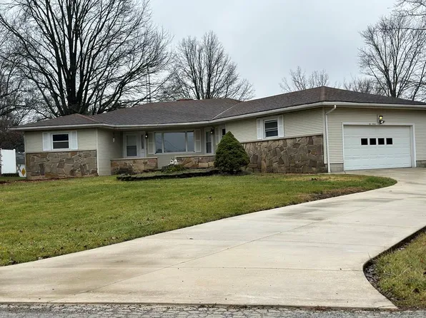 952 Donnawood Dr, Mansfield, OH 44903