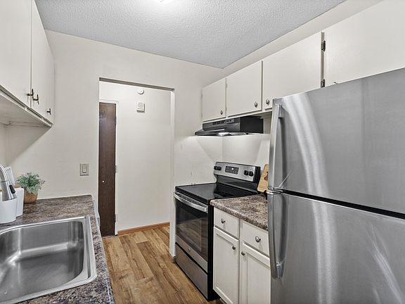 2nd image of 12848 Nicollet Ave APT 101