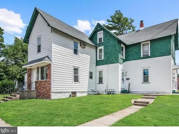 302 N Main St #3, Glassboro, NJ 08028