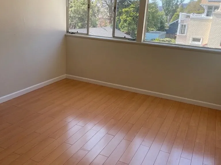 2740 College Ave. — Photo 17