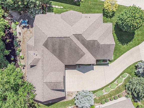 4th image of 8085 Pepperwood Dr
