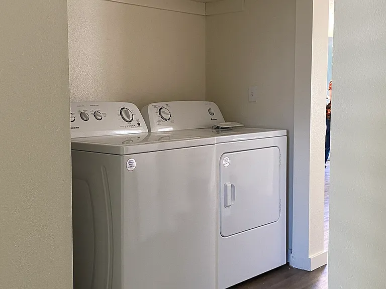 Willow Place — Photo 8