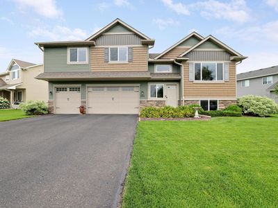 1035 Emerald St NE, Hanover, MN, 55341