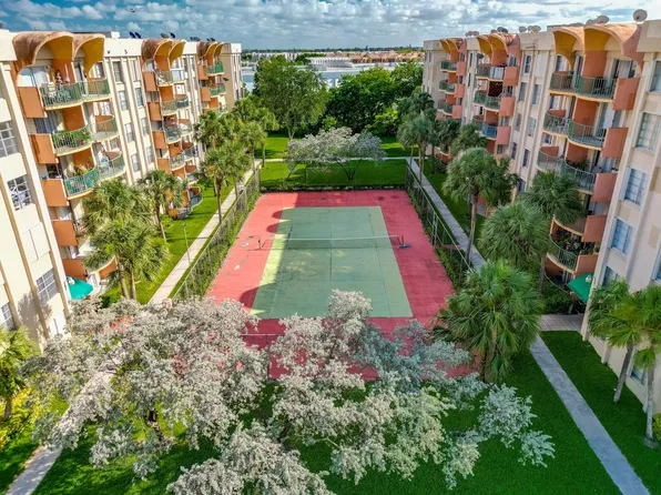 9310 Fontainebleau Boulevard #312, Miami, FL 33172