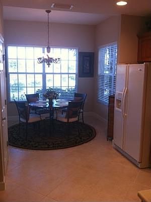 5th image of 10352 Autumn Breeze Dr APT 102