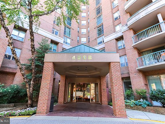 3rd image of 4808 Moorland Ln APT 1208