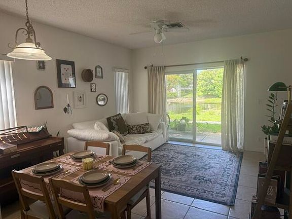 5th image of 5122 Palmbrooke Circle