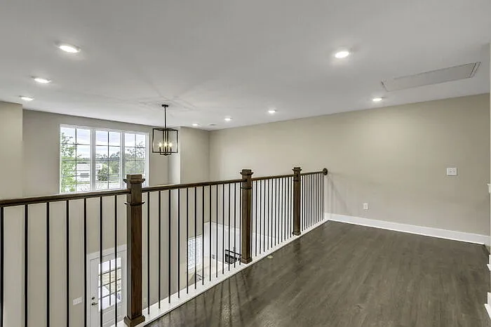 8 Tolar Rd — Photo 22